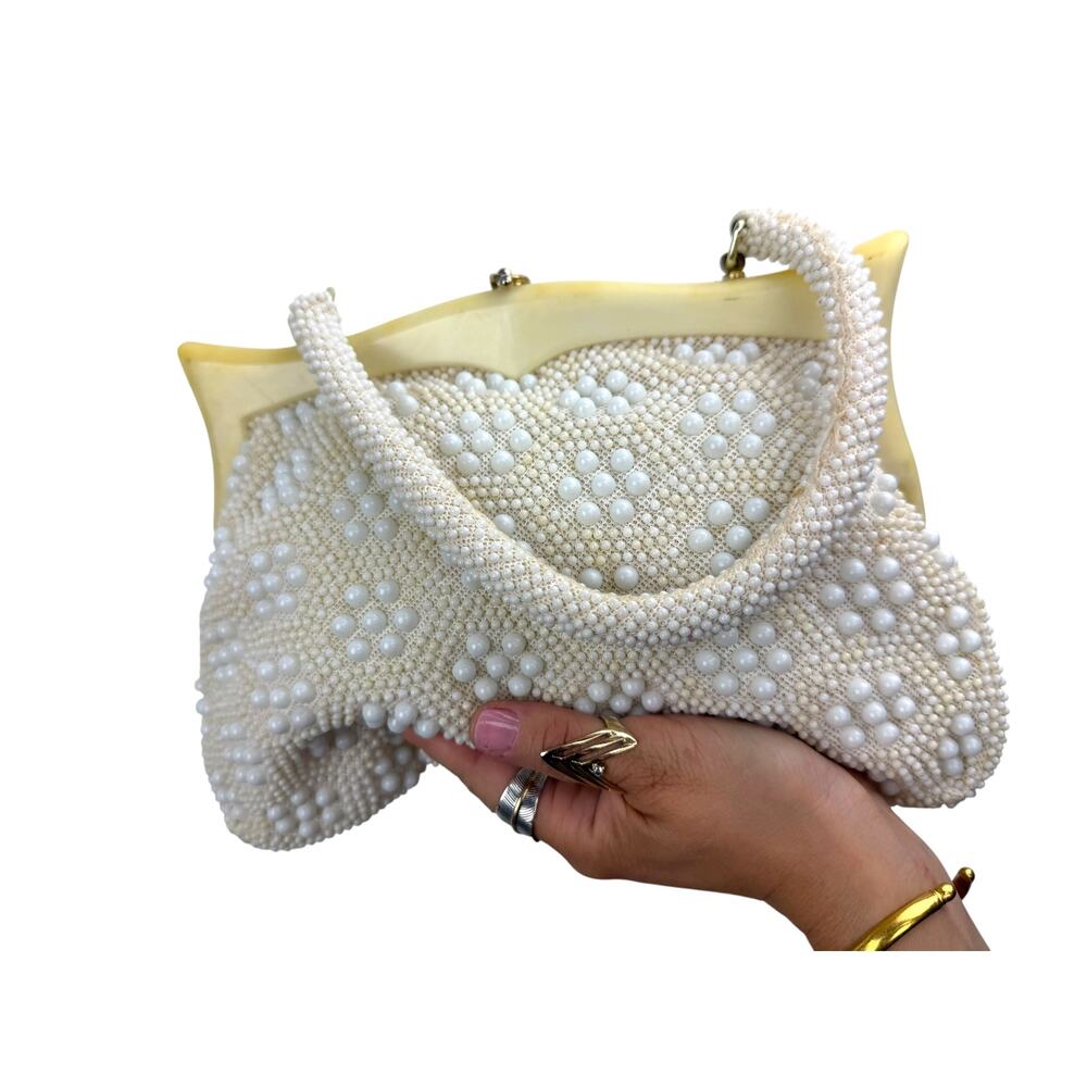 ❌SOLD❌ 1950's JOHN WIND white beaded - Picture 7 of 7